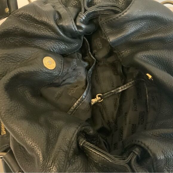 Michael Kors Leather Duffle Handbag black front buckle drawstrings side leather - Picture 13 of 14